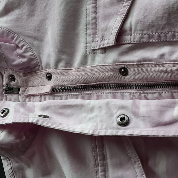 Light pink camouflage jacket - Picture 7 of 9